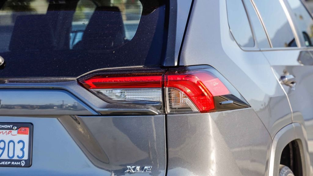 Used 2023 Magnetic Gray Metallic Toyota XLE Premium image 10