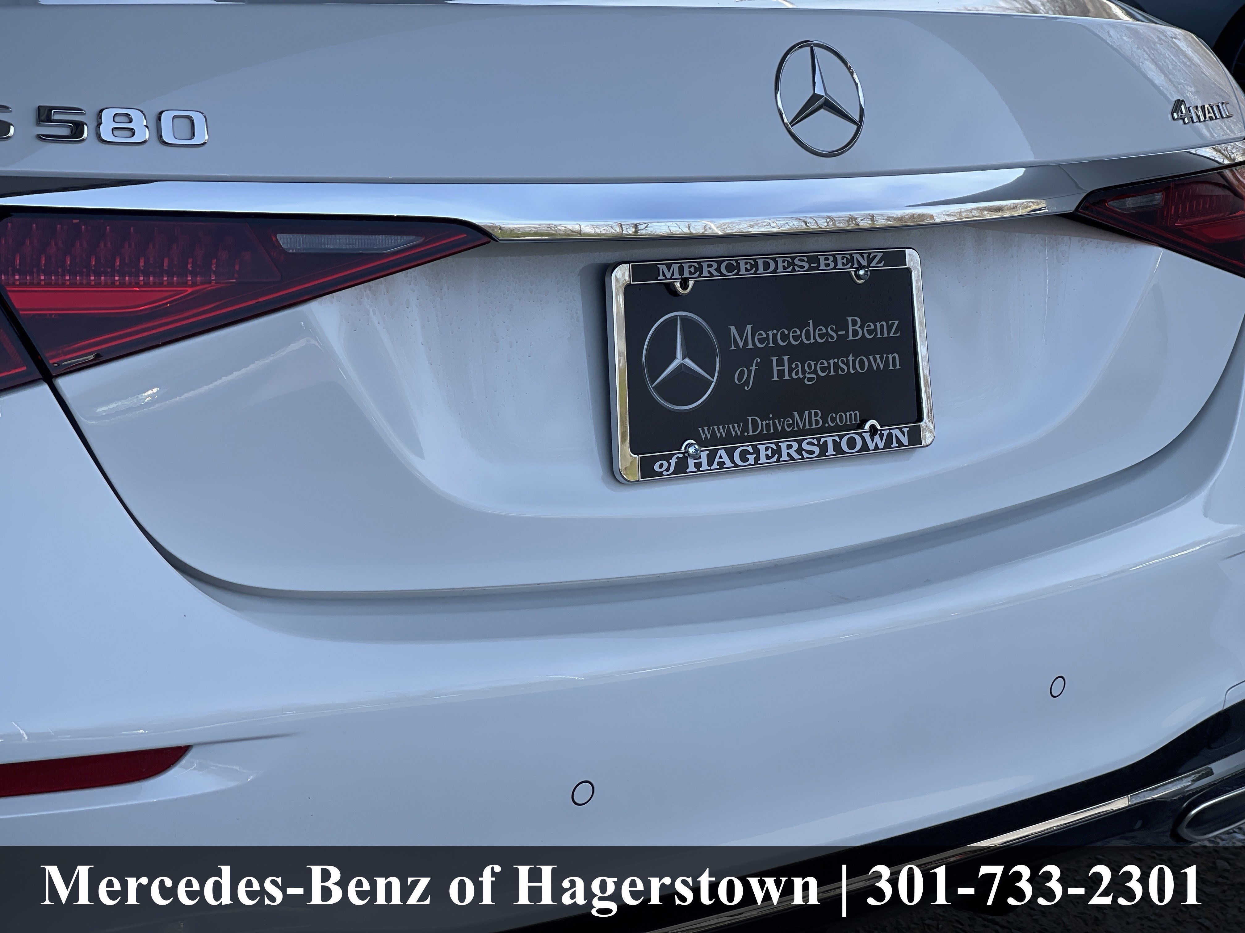 New 2026 MANUFAKTUR Moonlight White Metallic Mercedes-Benz S 580 image 7