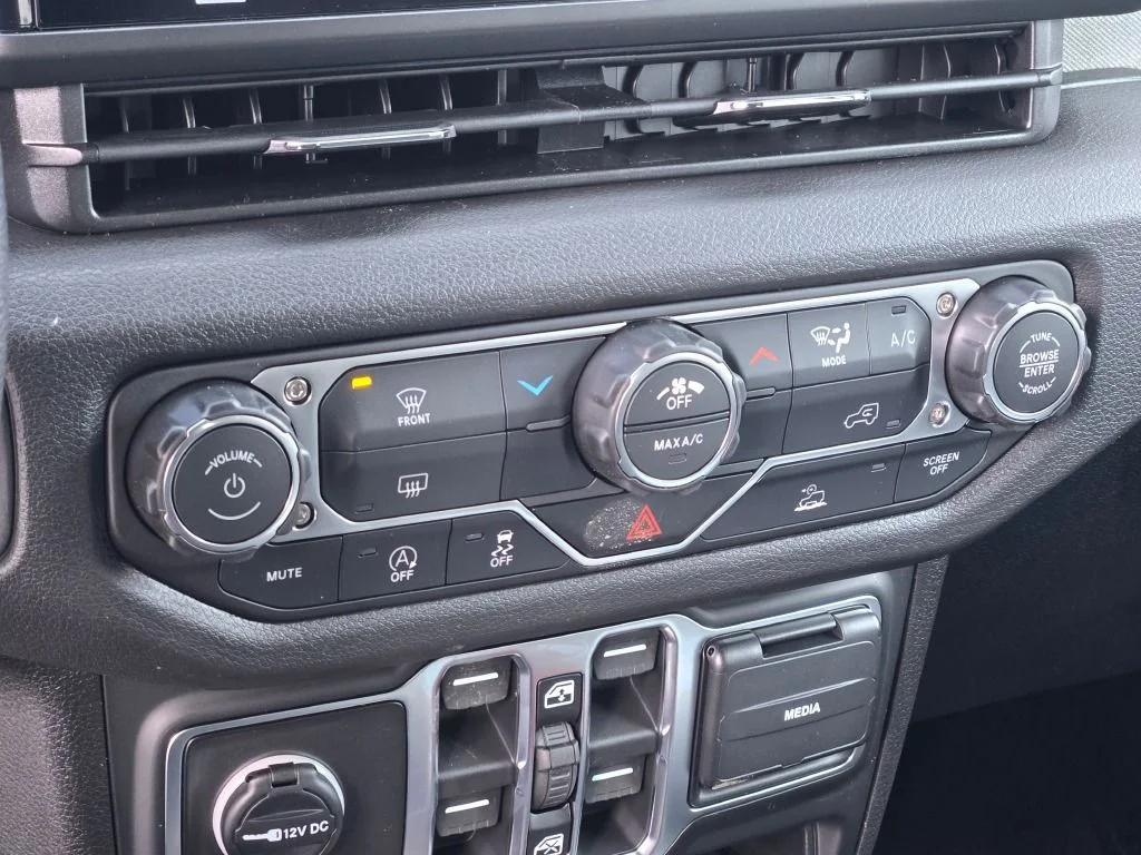 New 2026 41 Exterior Paint Jeep Sport image 18