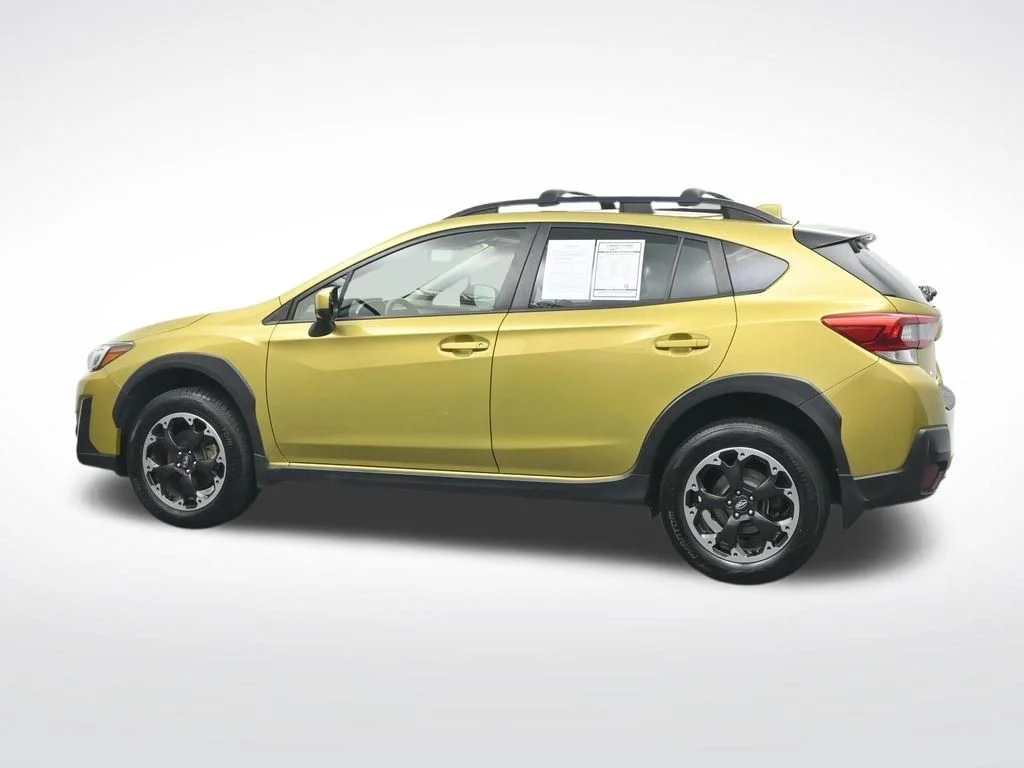 Used 2021 Plasma Yellow Pearl Subaru Premium image 10