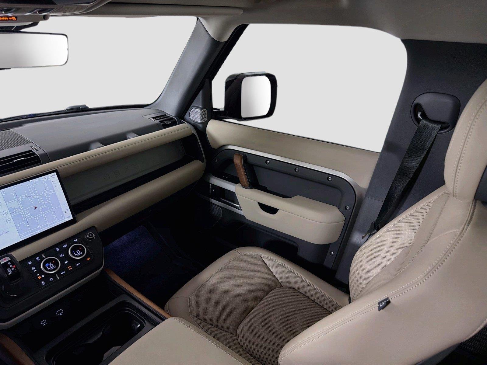Used 2024 Silicon Silver Land Rover S image 25