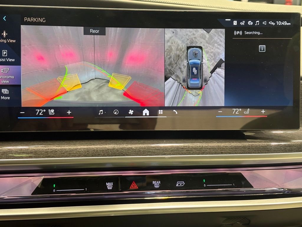 Used 2026 Gray BMW 760i xDrive image 9