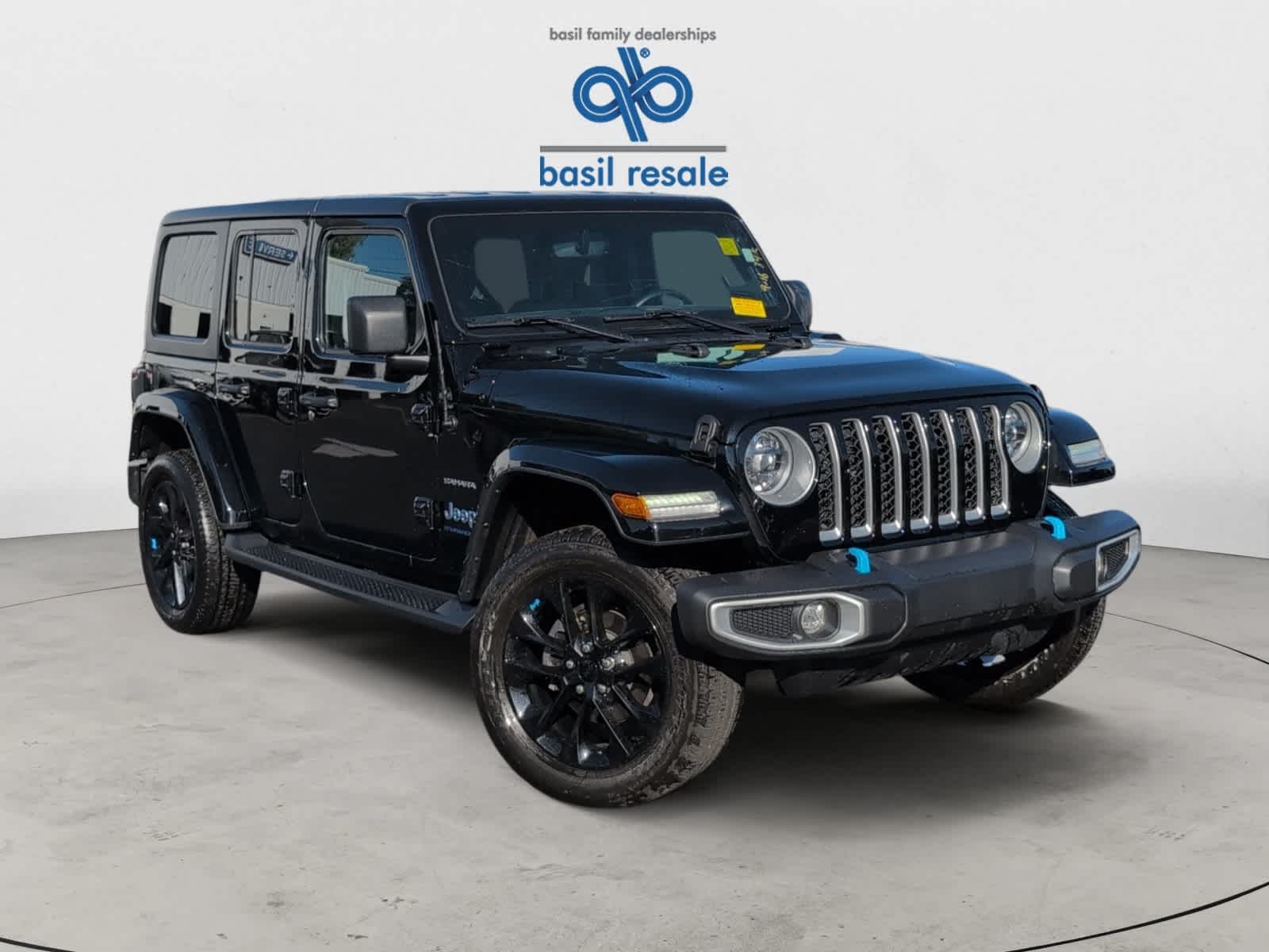 Used 2023 Black Clearcoat Jeep Sahara image 33