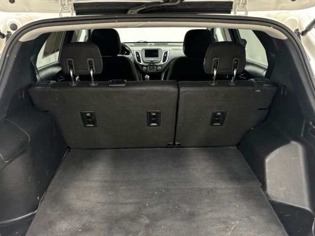 Used 2019 White Chevrolet LT image 7