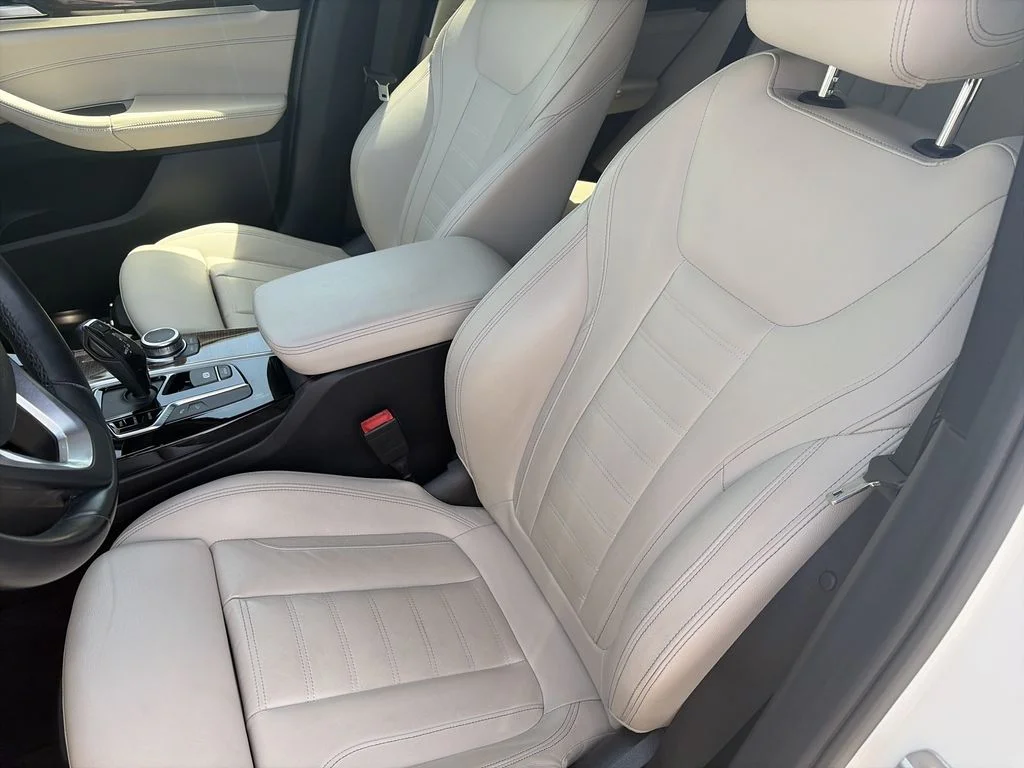 Used 2020 White BMW sDrive30i image 12