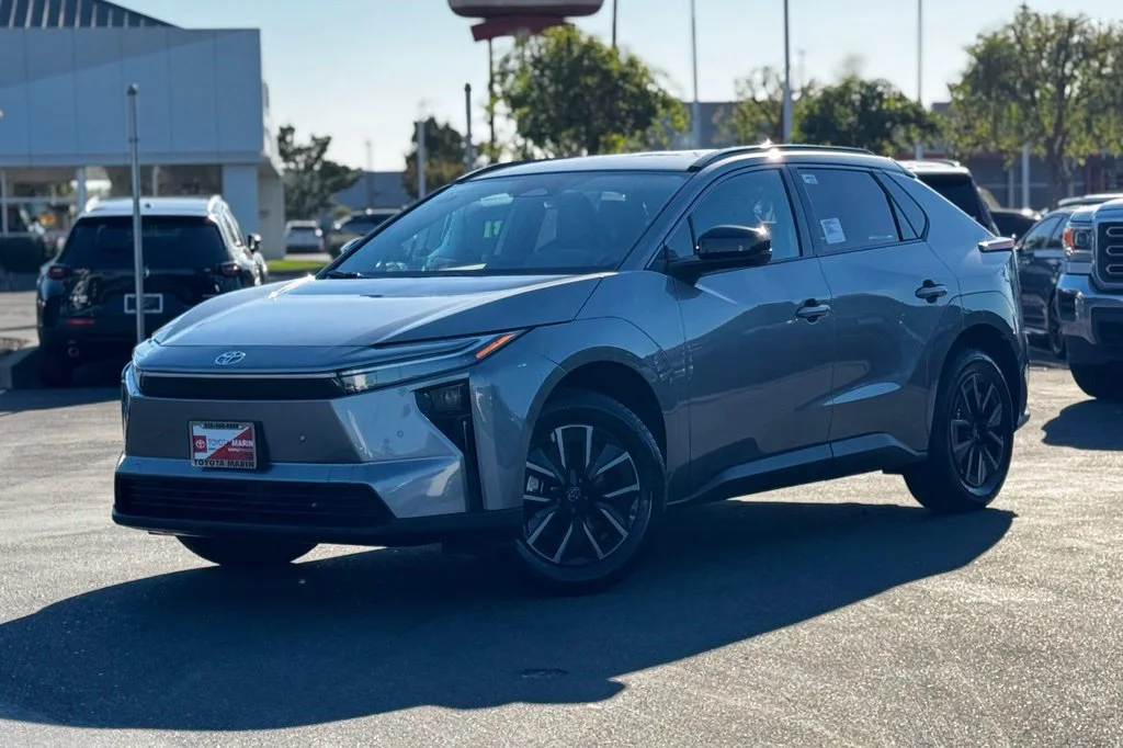 2027 Toyota bZ XLE
