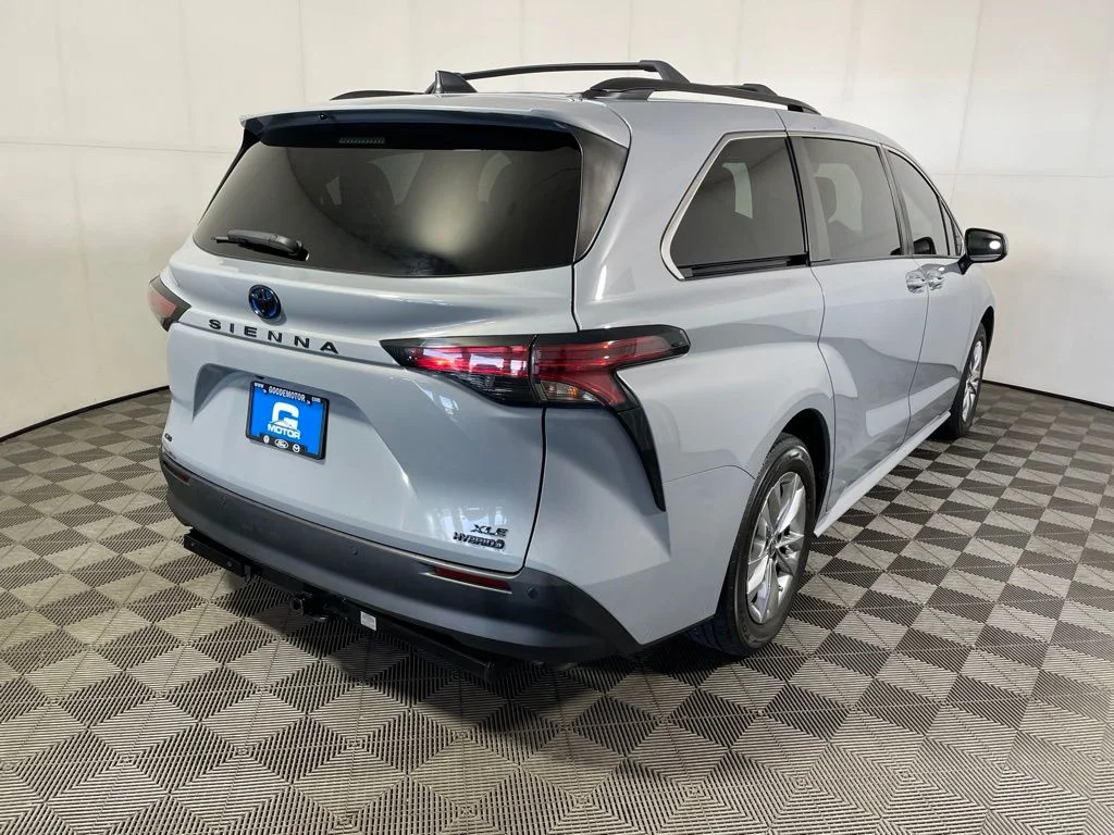 Used 2022 Gray Toyota Woodland Edition image 7