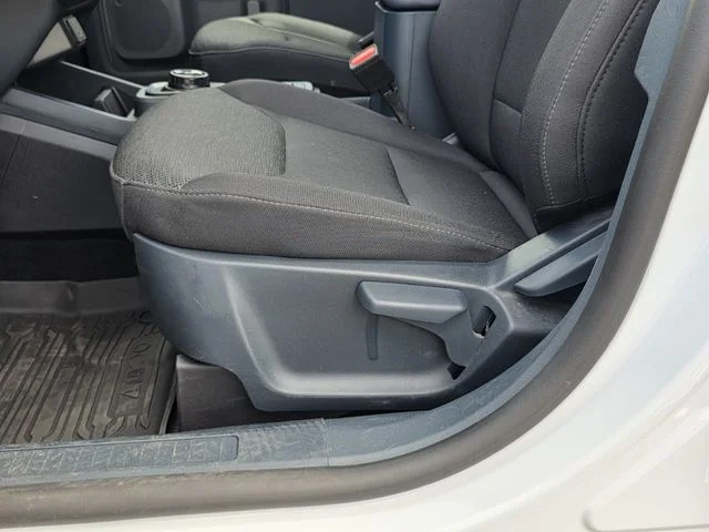 Certified Used 2025 Oxford White Ford XL image 14