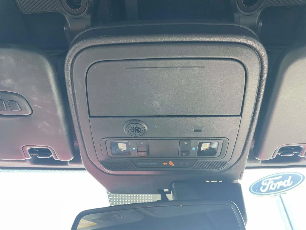 Used 2023 Red Ford Outer Banks image 28