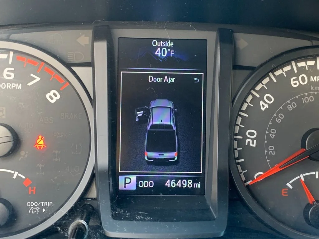 Used 2023 White Toyota SR image 31