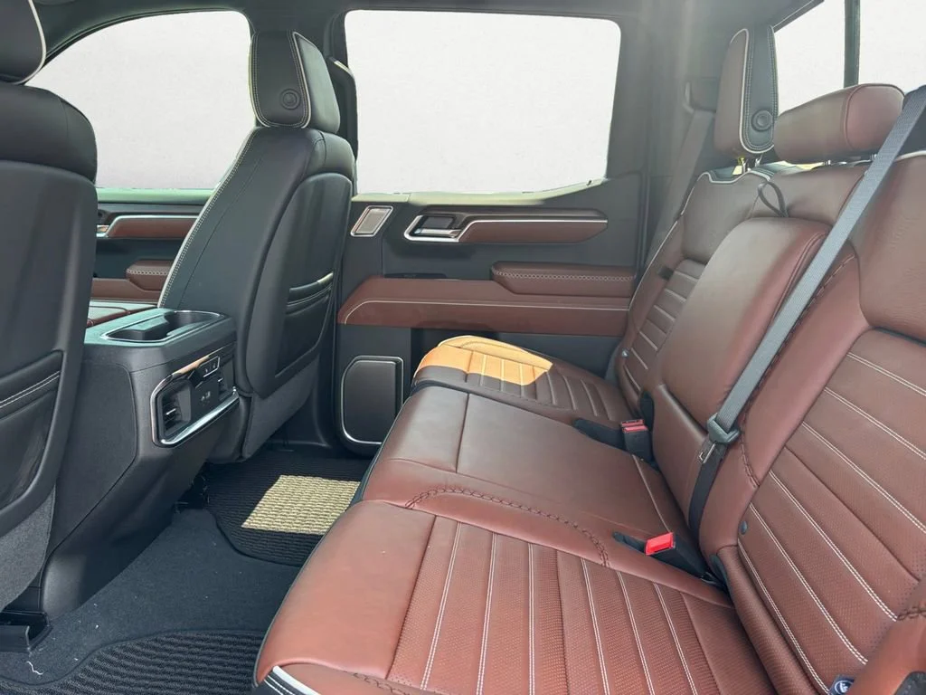 New 2026 Onyx Black GMC Denali Ultimate image 9
