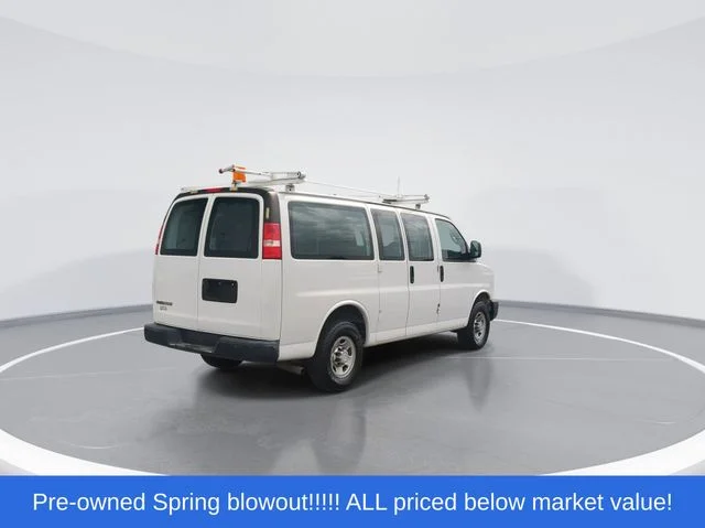 Used 2016 White Chevrolet Work Van image 8