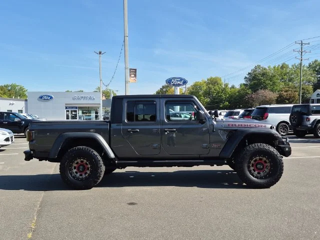 Used 2022 Gray Jeep Rubicon image 14