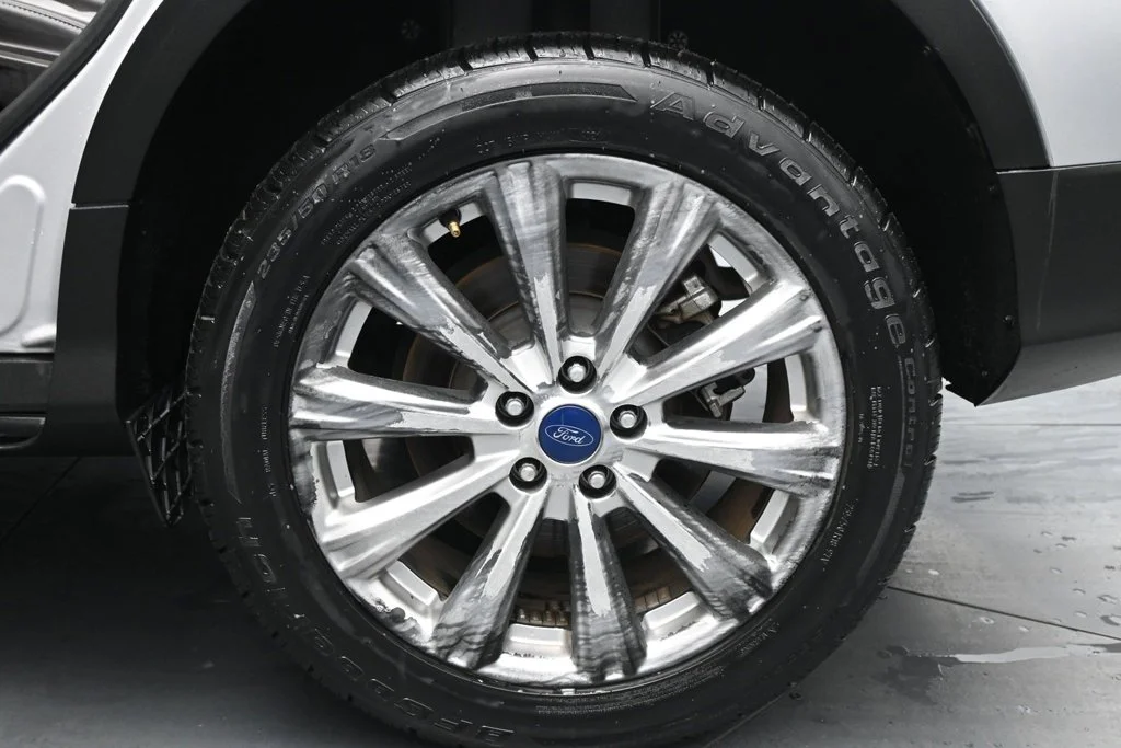 Used 2017 Silver Ford Titanium image 21