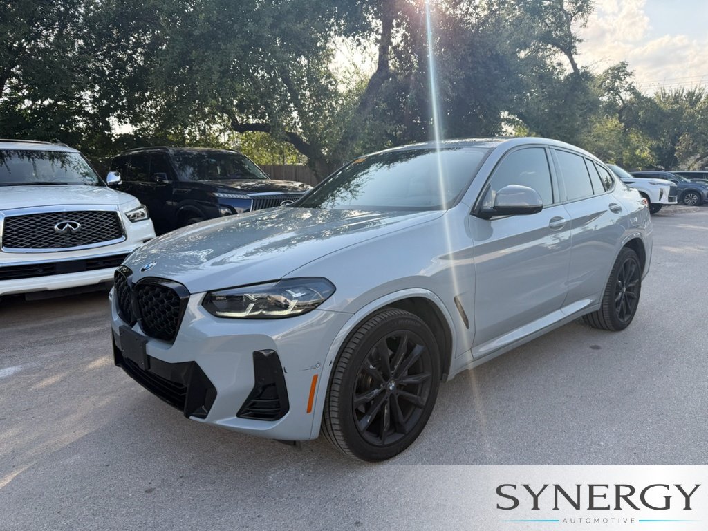 Used 2025 Brooklyn Grey Metallic BMW xDrive30i image 1