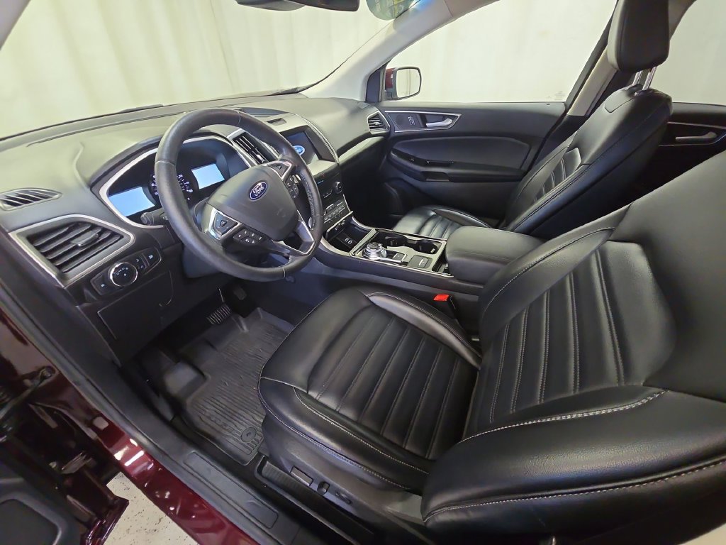 Used 2020 Burgundy Velvet Metallic Tinted Clearcoat Ford SEL image 13