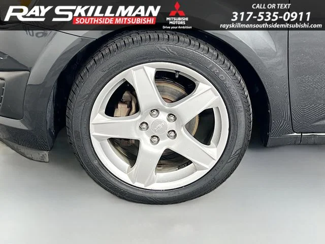 Used 2015 Gray Chevrolet LTZ image 24