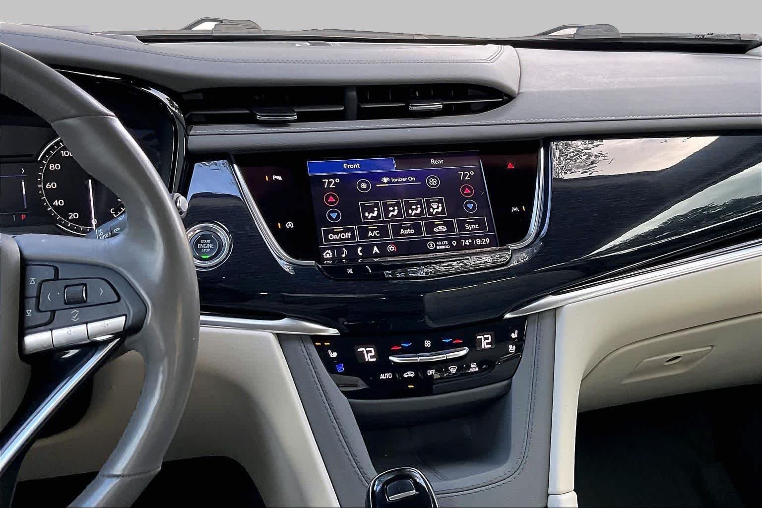 Pre-Owned 2024 Cadillac XT6 FWD Premium Luxury