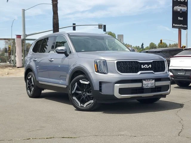 Pre-Owned 2024 Kia Telluride EX FWD 4D Sport Utility
