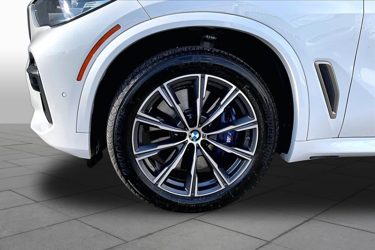 Used 2020 Mineral White Metallic BMW M50i image 13