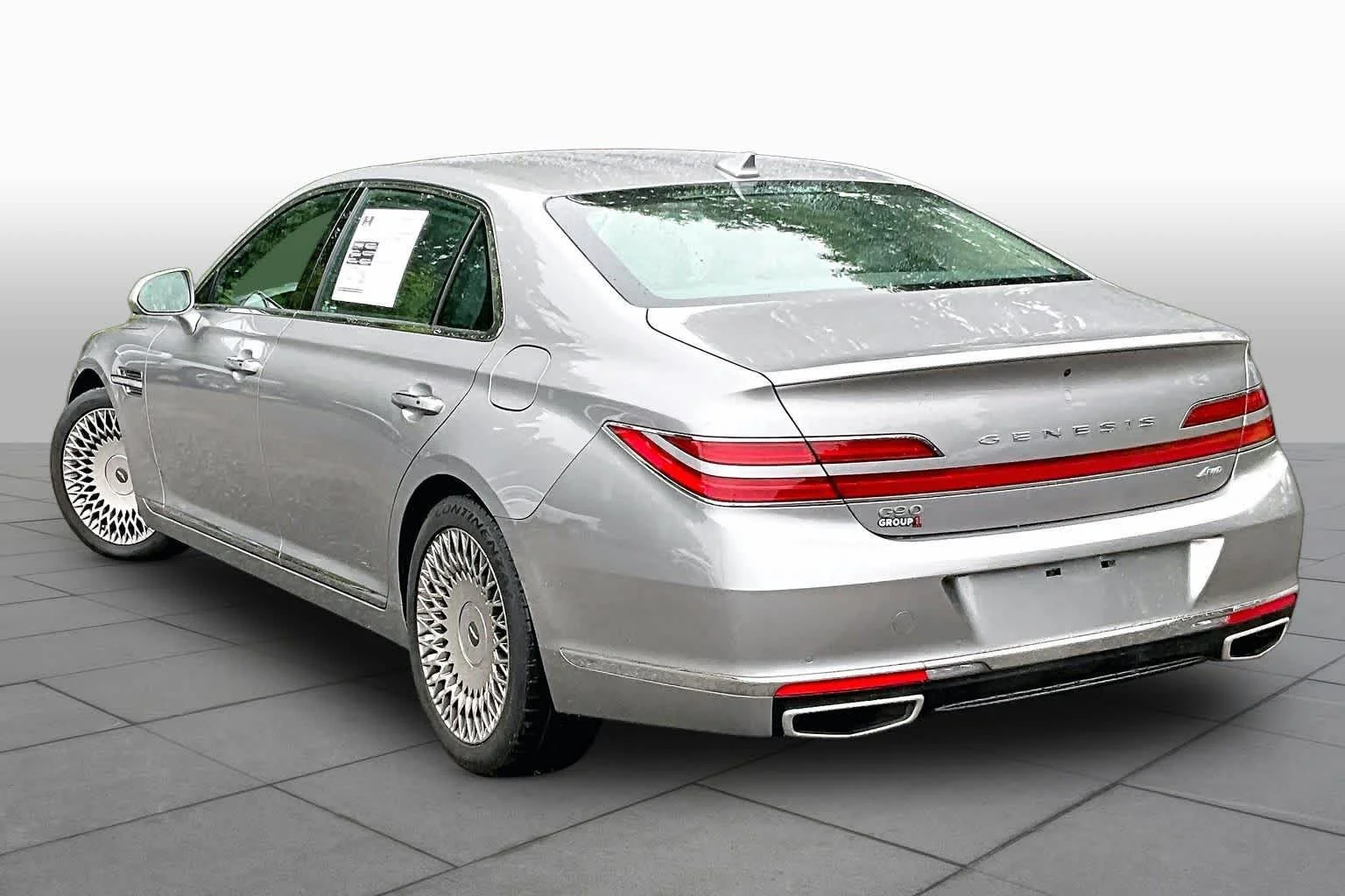 Used 2021 Savile Silver Genesis 3.3T Premium image 12