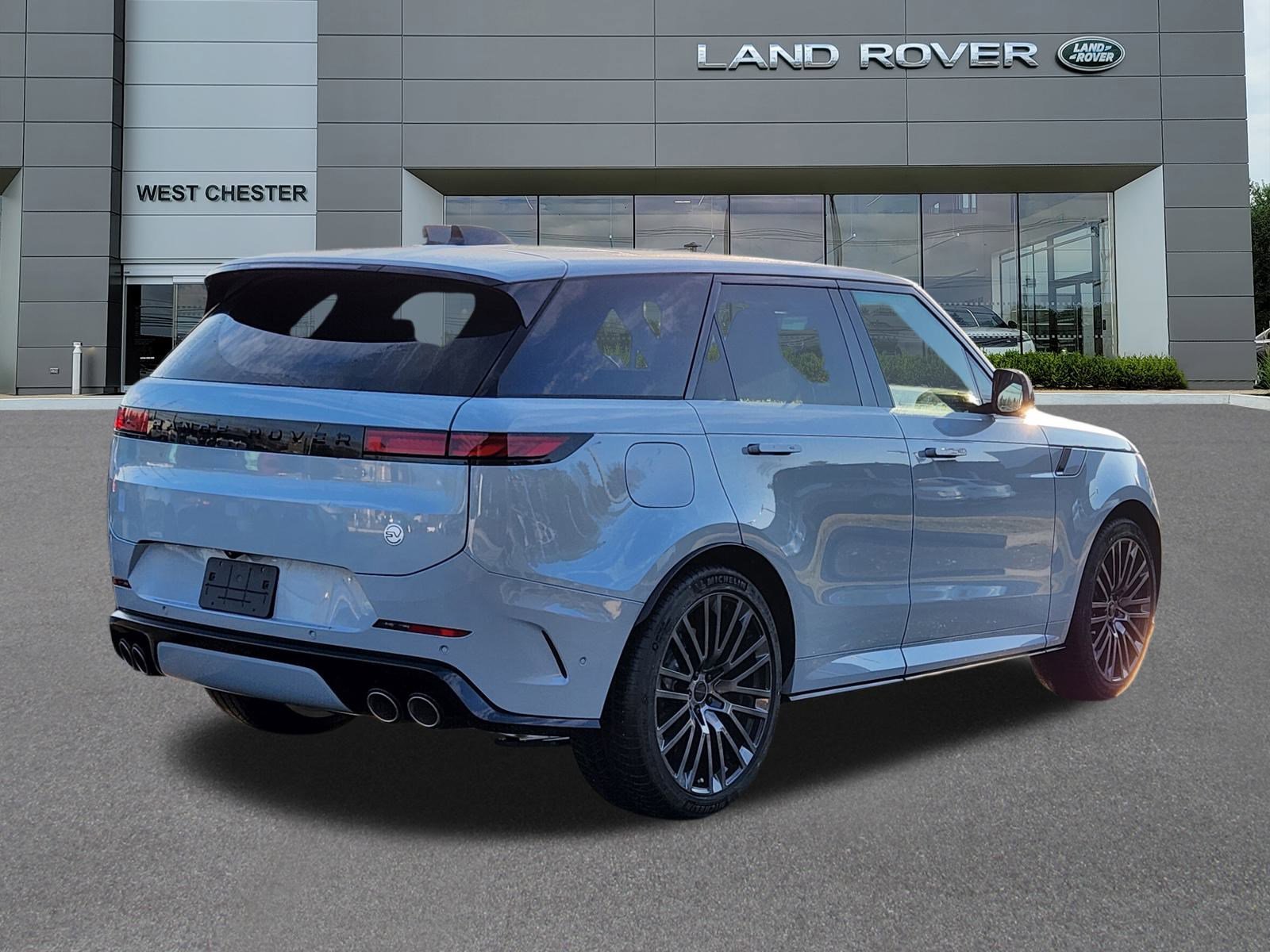New 2026 Arroios Grey LAND ROVER SV image 4