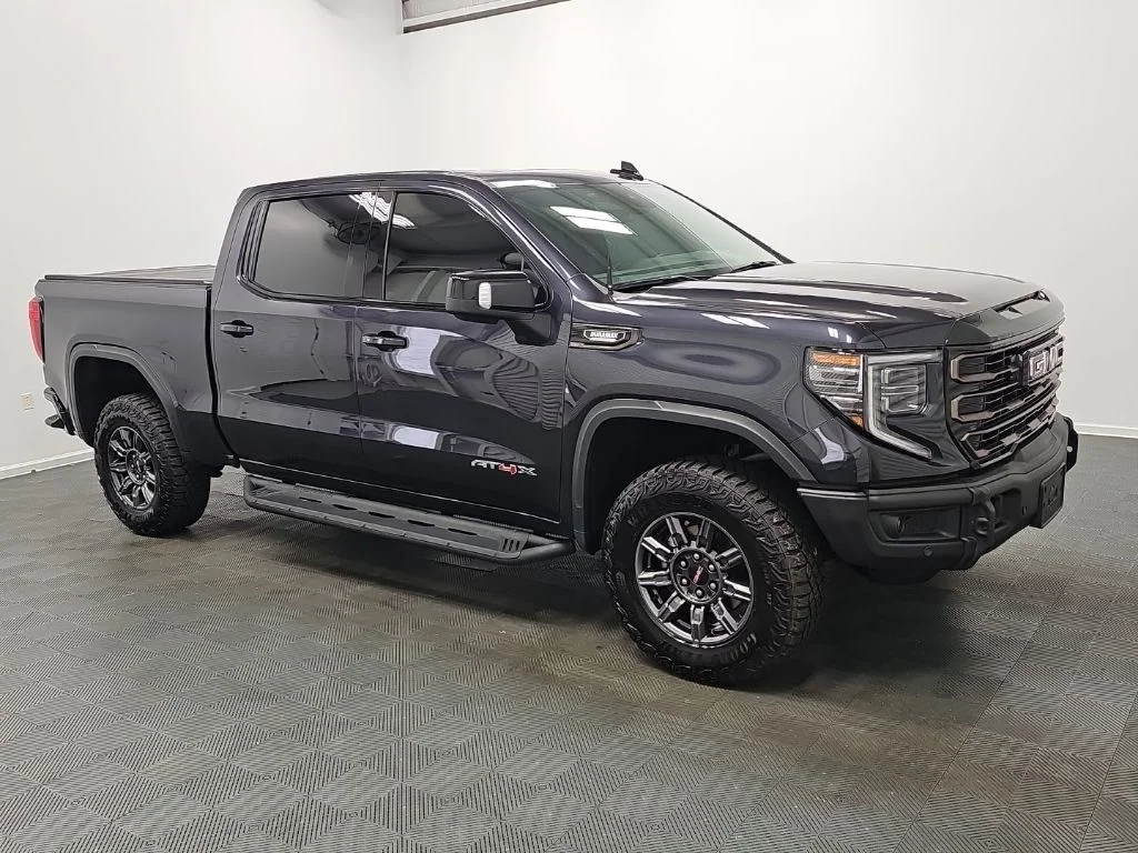 2025 GMC Sierra 4WD Crew Cab Short Box AT4X's photo