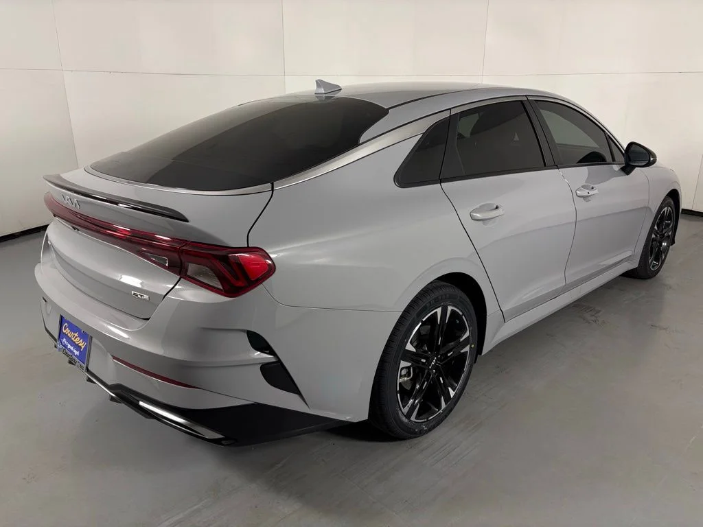 Used 2024 Gray Kia GT-Line image 9