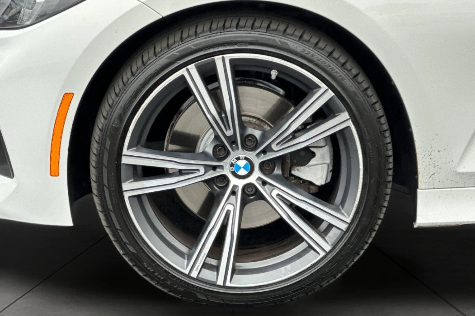 Used 2023 Alpine White BMW 330i image 25