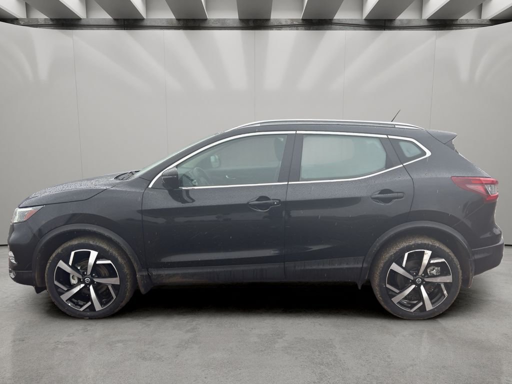 Used 2022 Magnetic Black Pearl Nissan SL image 2