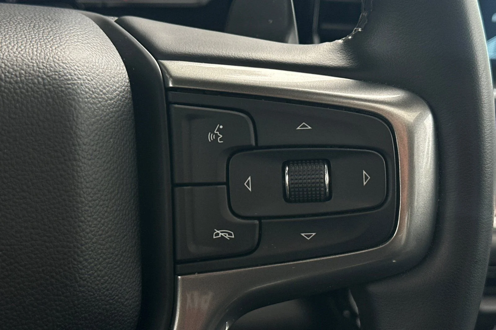 Used 2025 Black Chevrolet LT Trail Boss image 28
