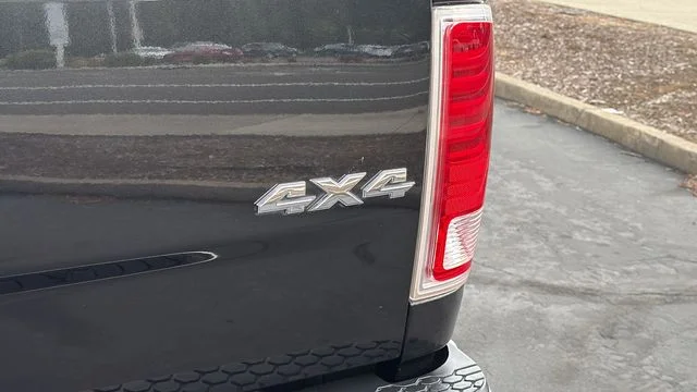 2017 RAM Ram 1500 Pickup Laramie - Photo 13