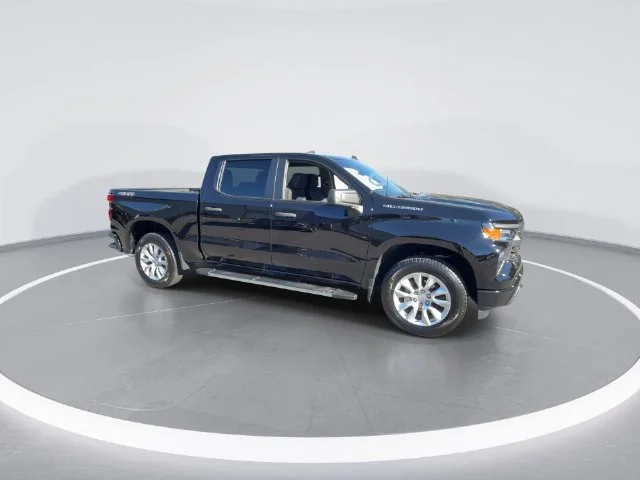 Used 2025 Black Chevrolet Custom image 2