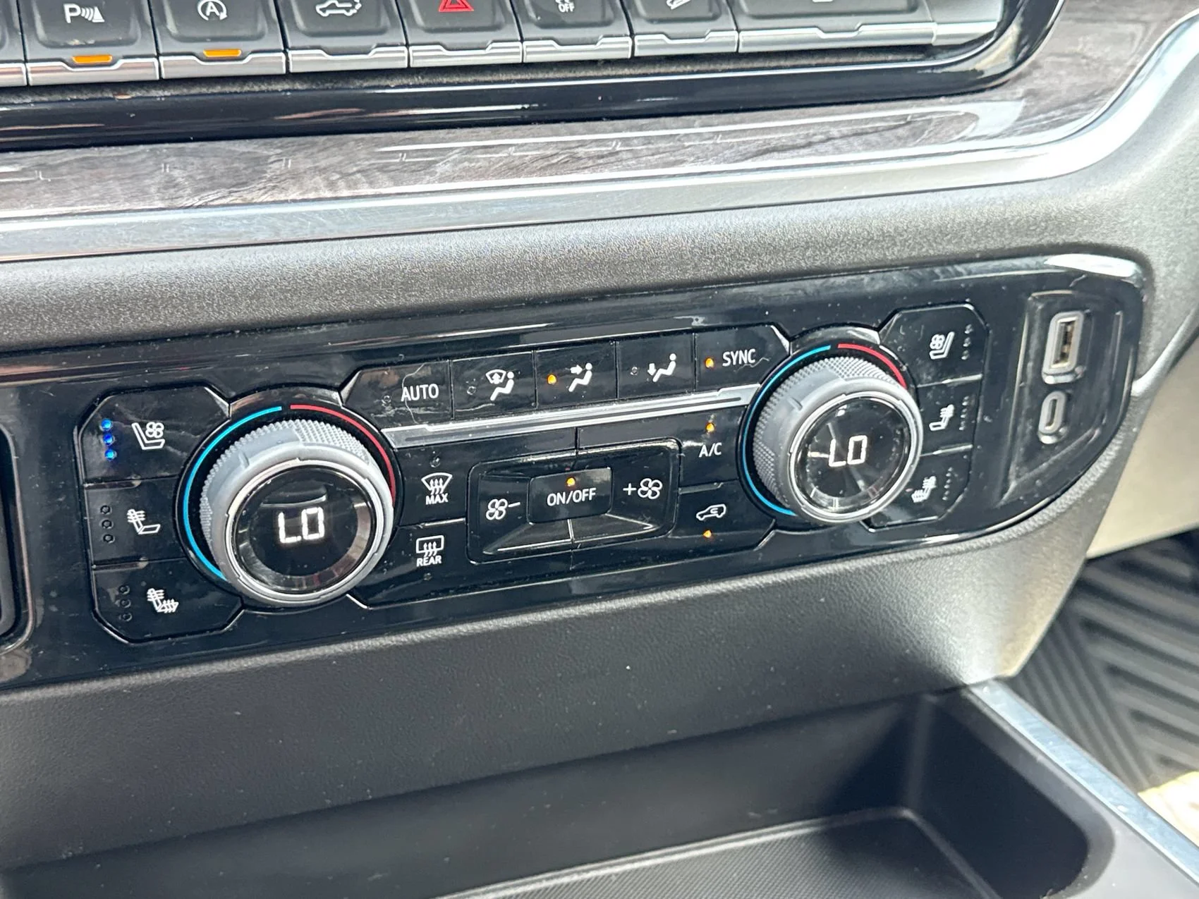 Used 2025 Black Chevrolet LTZ image 19