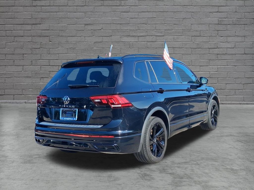 Used 2023 Black Volkswagen 2.0T SE R-Line Black image 10