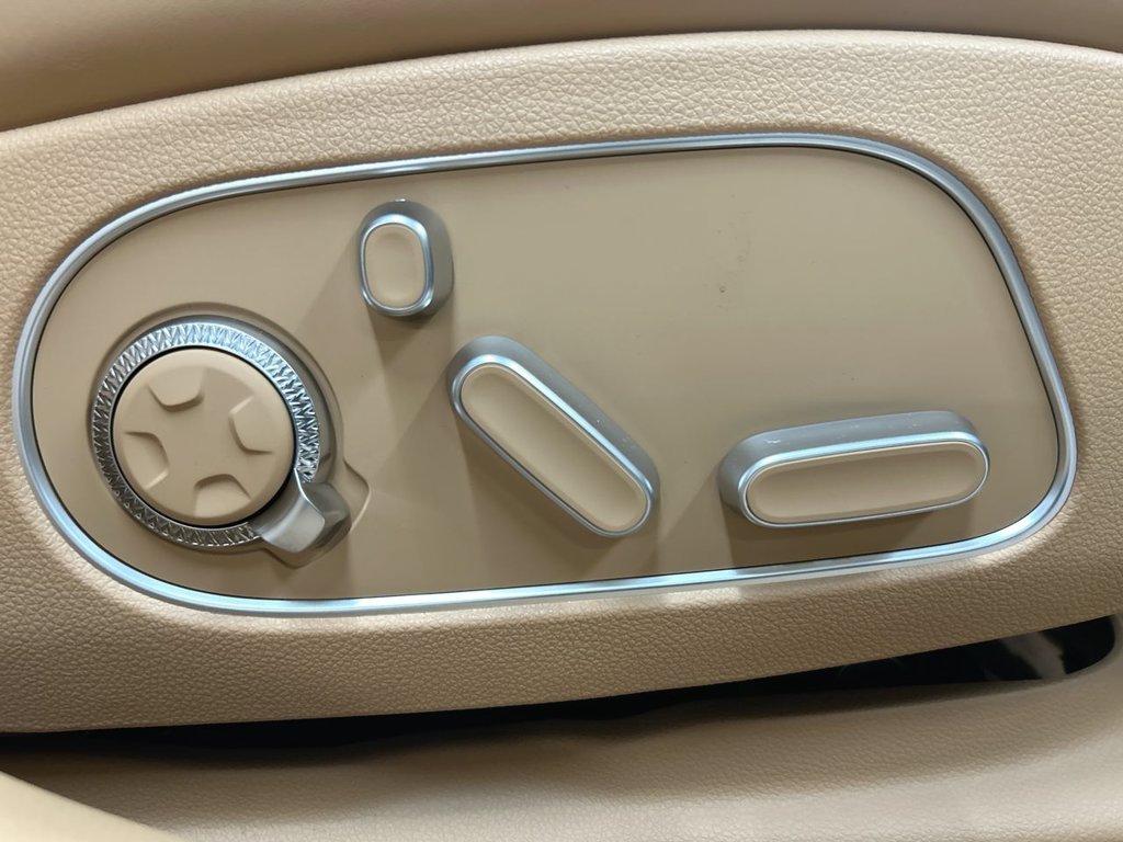 New 2026 Silver Genesis 3.5T e-SC image 19