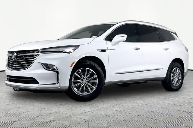 2024 Buick Enclave Essence
