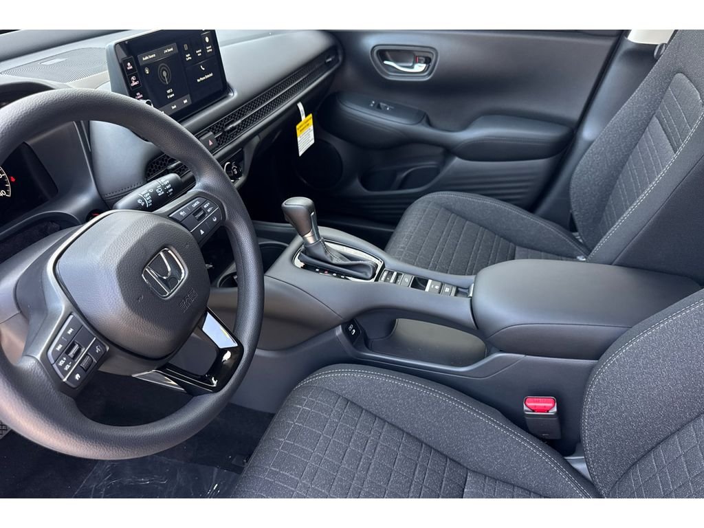 New 2027 Platinum White Pearl Honda LX image 11