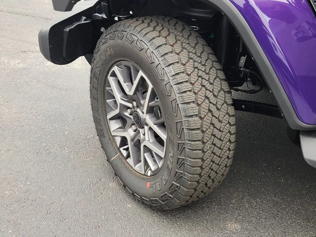 New 2026 Reign Exterior Paint Jeep Sahara image 32