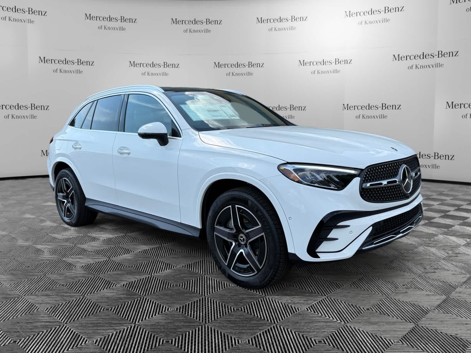New 2027 Polar White Mercedes-Benz GLC 300 image 7