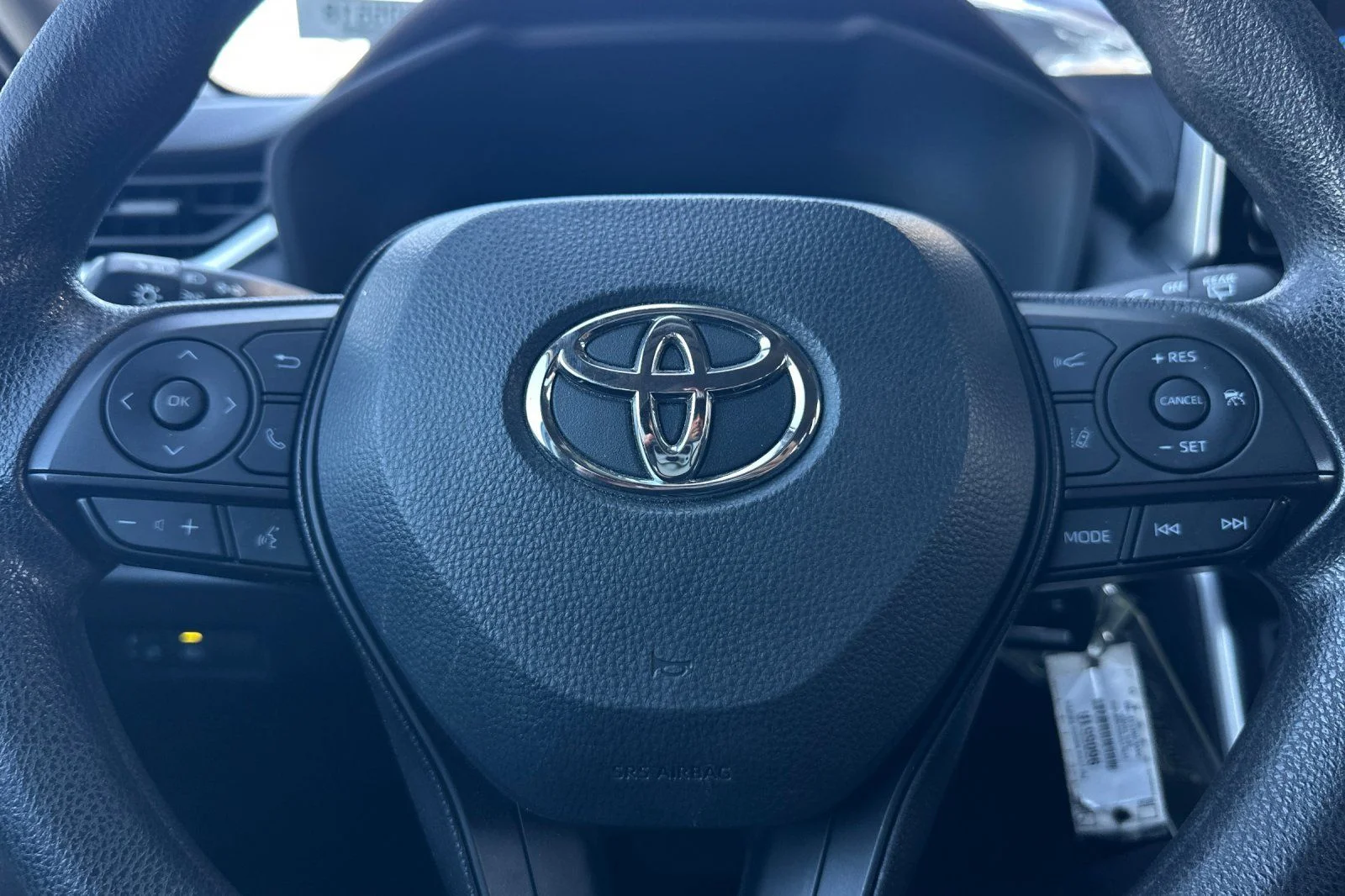Used 2025 Magnetic Gray Metallic Toyota LE image 22