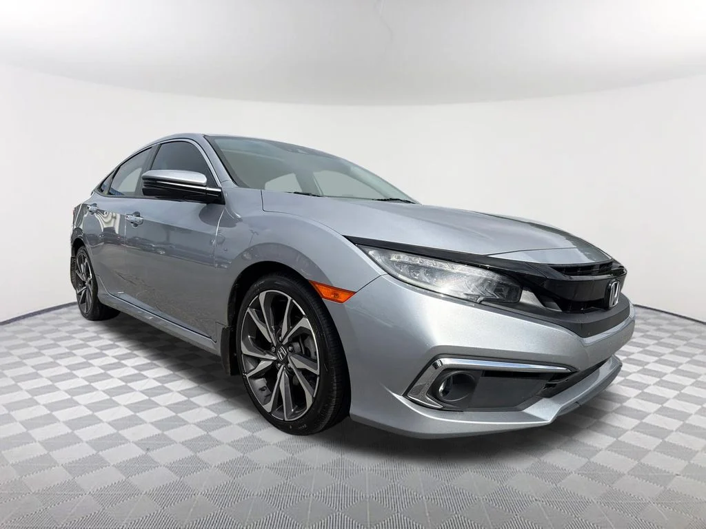 Used 2020 Silver Honda Touring image 3