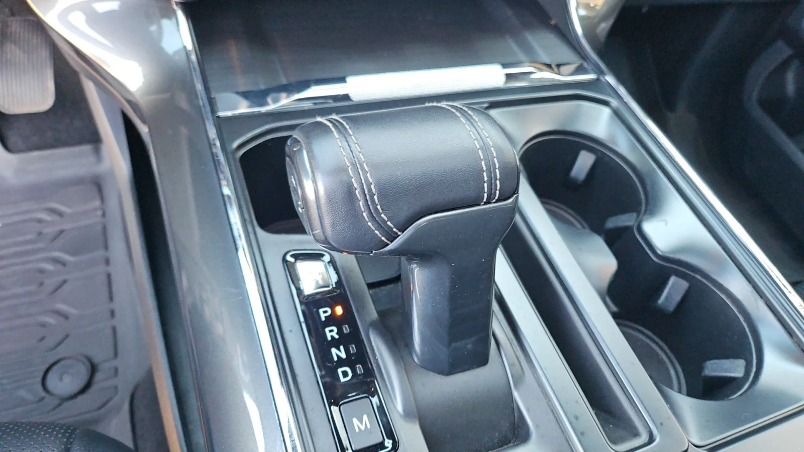 Used 2023 Black Ford LARIAT image 24