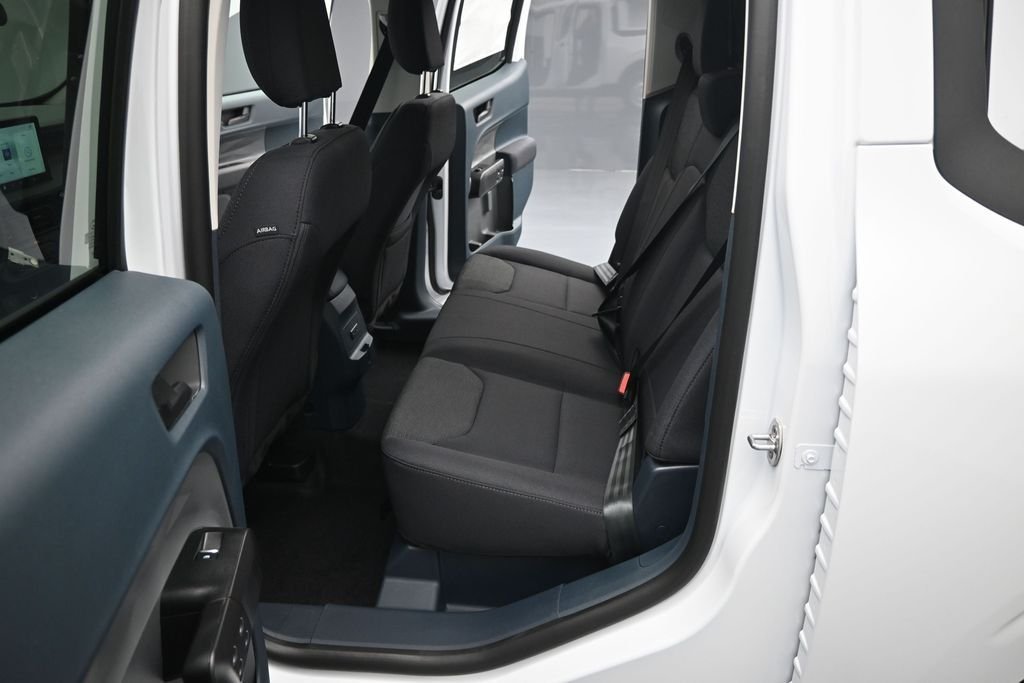New 2026 Oxford White Ford XL image 16