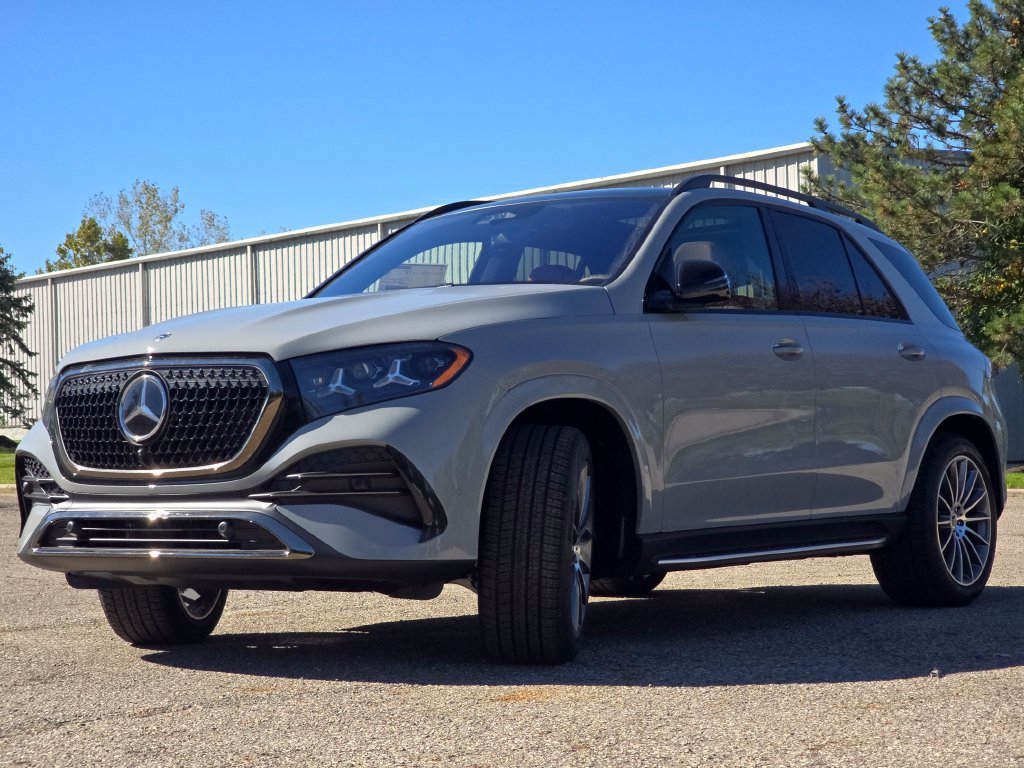 New 2027 MANUFAKTUR Alpine Grey Mercedes-Benz GLE 450 image 12