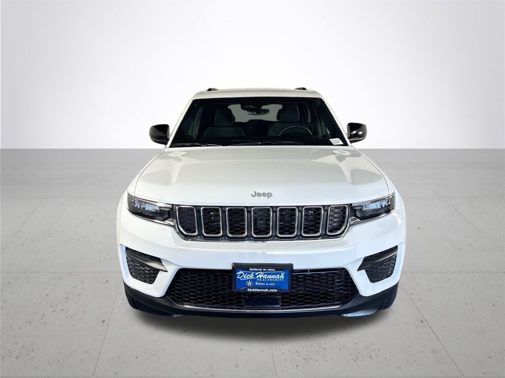Used 2025 Bright White Clearcoat Jeep Laredo image 3