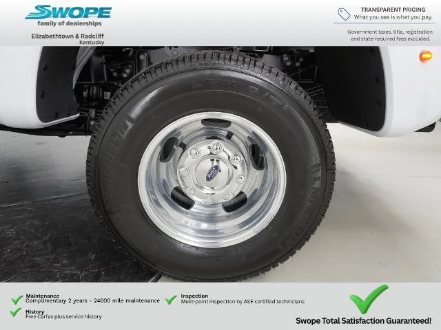 New 2027 Oxford White Ford F-350® XL image 50