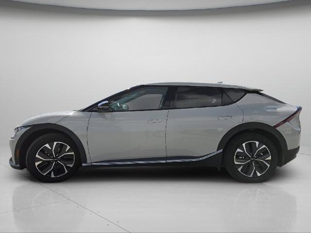 Used 2024 Glacier Kia  image 20