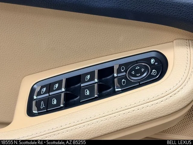 Used 2017  Porsche S image 17