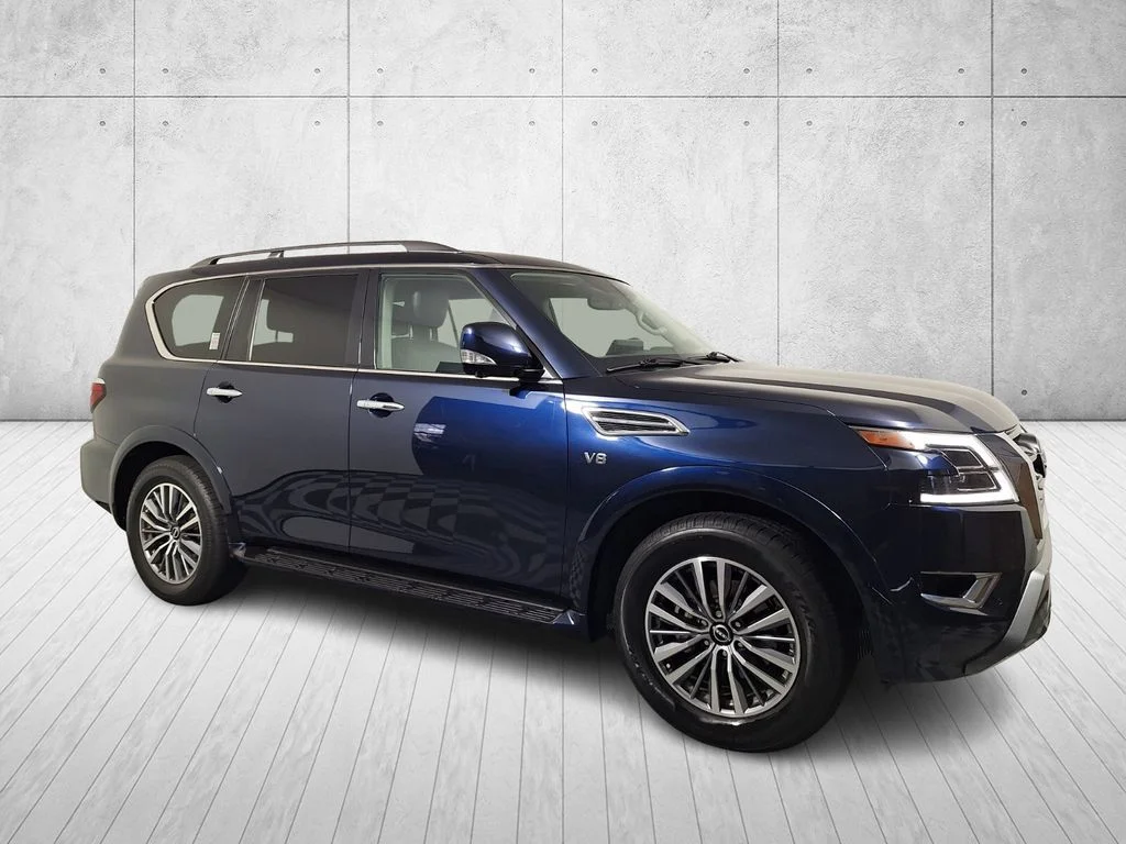 Used 2022 Blue Pearl Nissan SL image 3